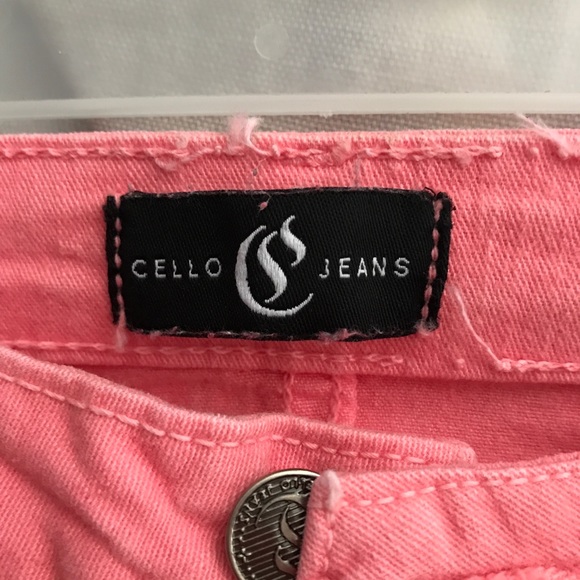 Capris - Picture 1 of 2